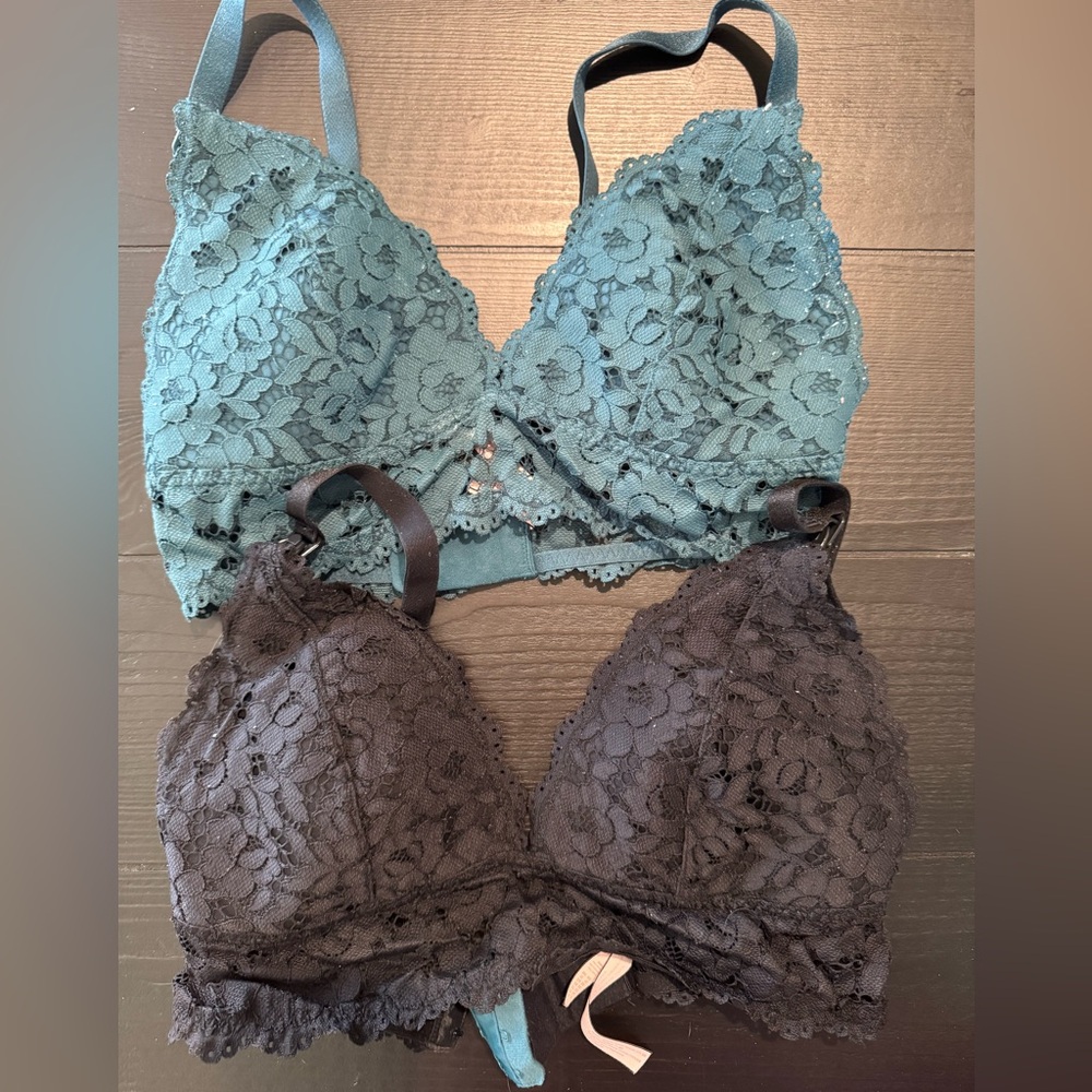 2 breast feeding bras